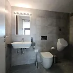 וילה Villasroyale Silvermoon - Serenity, Styled In Luxury! מלונראס