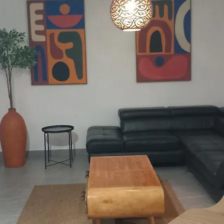 Villasroyale Silvermoon Villa