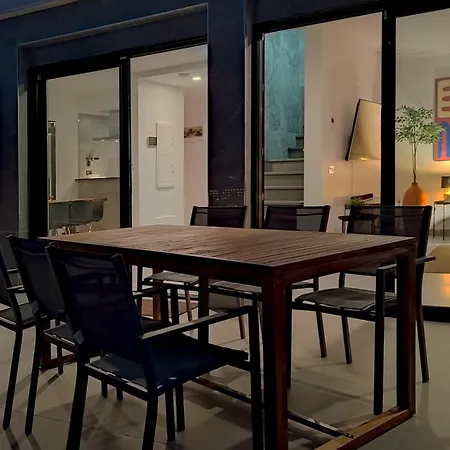 Villasroyale Silvermoon *