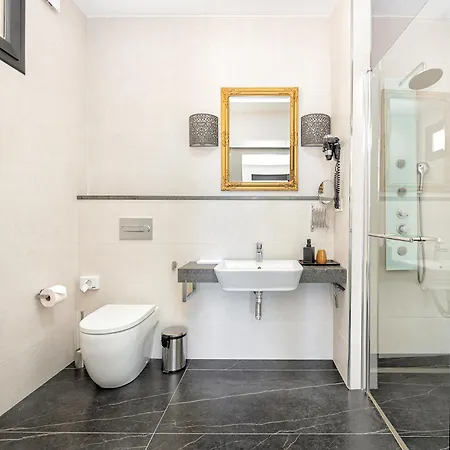 Villasroyale Silvermoon *