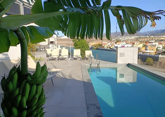 Villasroyale Silvermoon - Serenity, Styled In Luxury! 멜로네라스