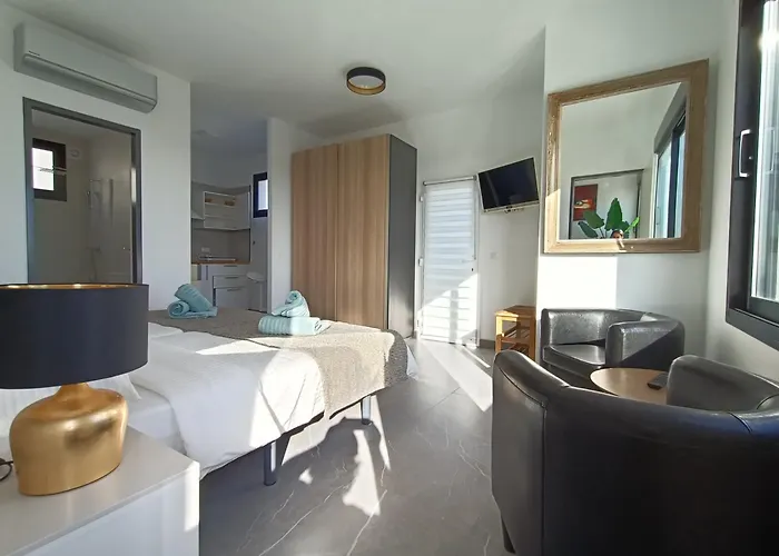 Villasroyale Silvermoon - Serenity, Styled In Luxury! 빌라 *