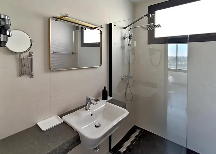 빌라 Villasroyale Silvermoon - Serenity, Styled In Luxury! 멜로네라스
