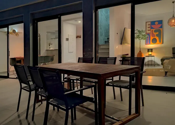 Villasroyale Silvermoon - Serenity, Styled In Luxury! *